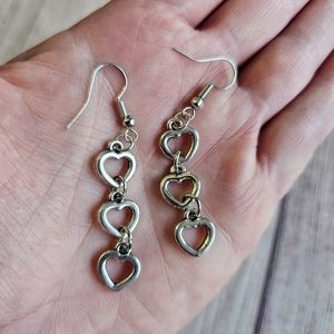 NWT Silver Color Stacked Hearts Dangle Earrings